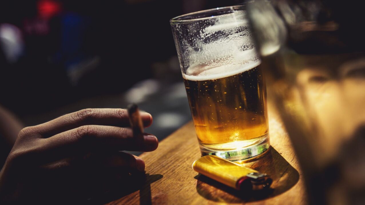 Fumar e alcol como causas da hipertensión